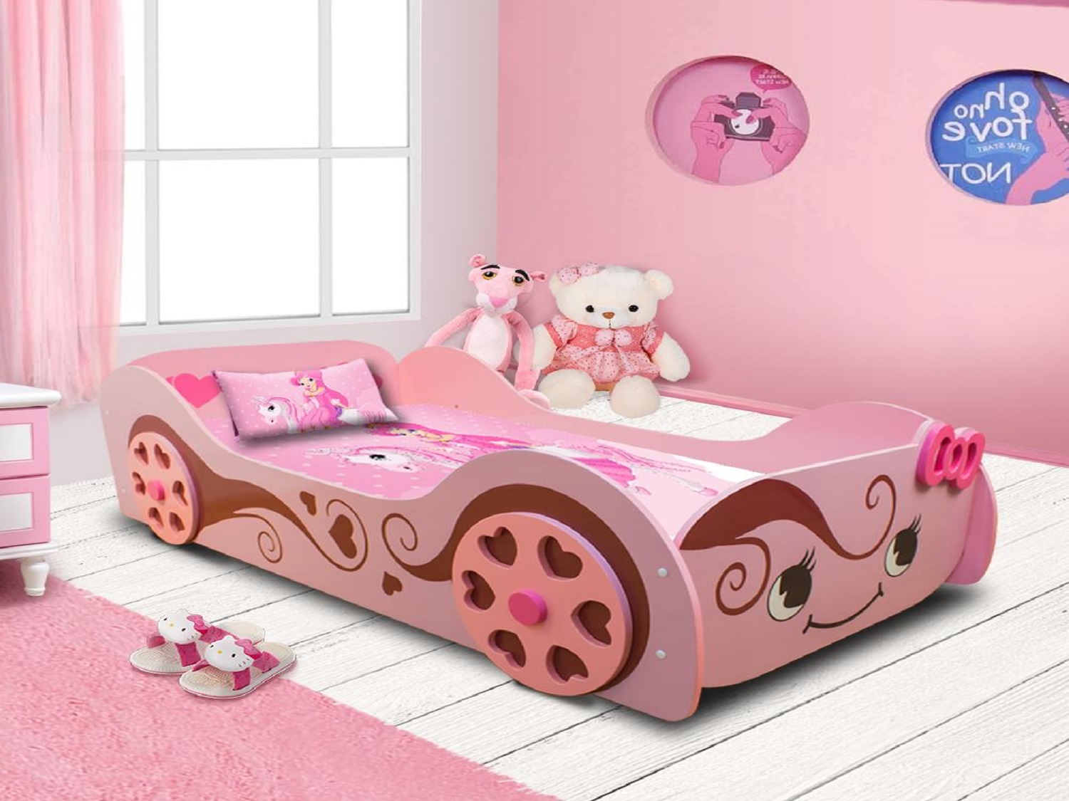Kitty Girls Car Bed