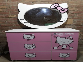 Hello Kitty Dressing Table And Mirror